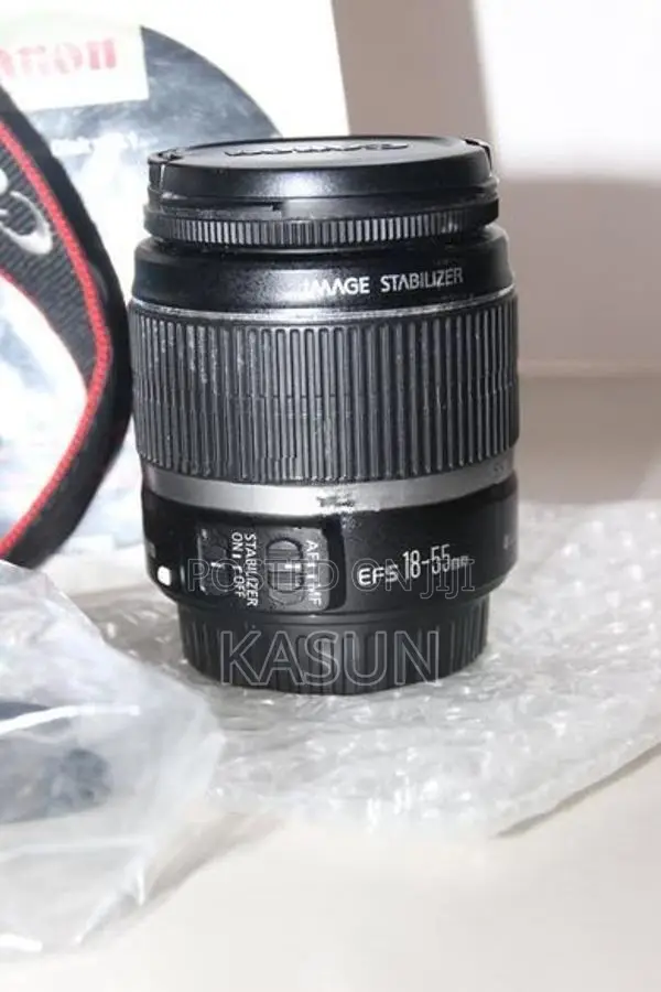 Canon 800D DSLR + 18-55mm lens
