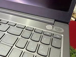 Lenovo i7 10Gen G7 processor 16/512GB IRIS Graphics