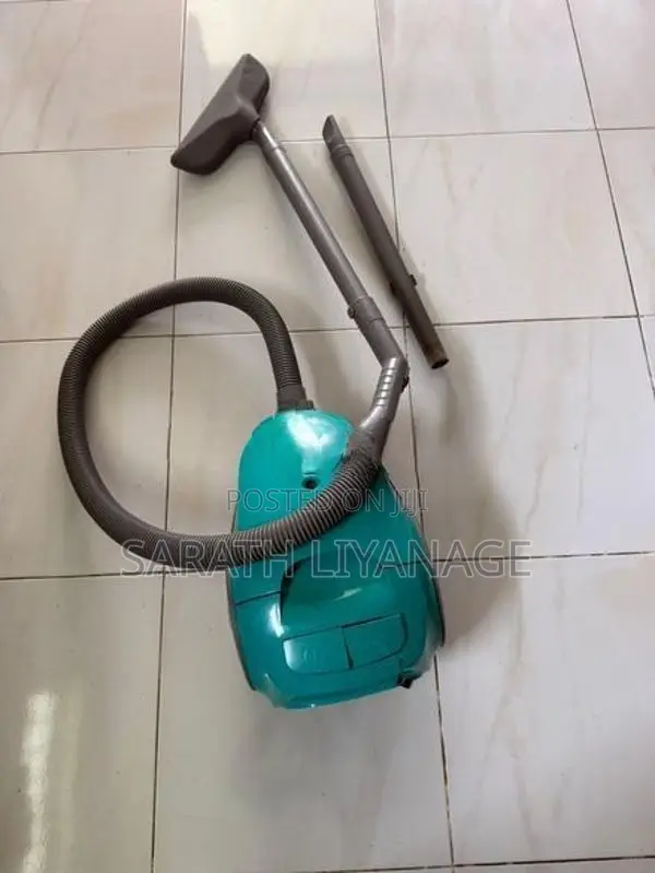 LG V-2600E Vacuum Cleaner