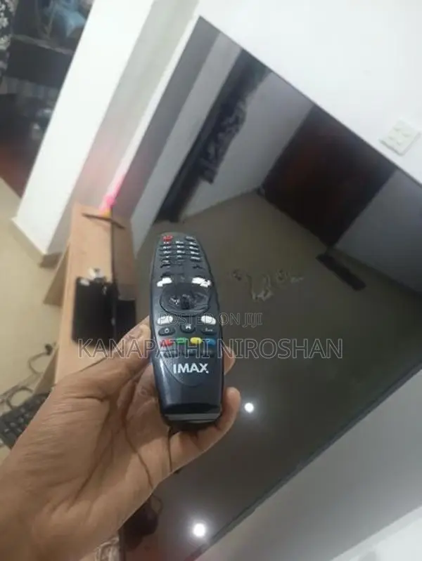 UHD 4K 65" TV