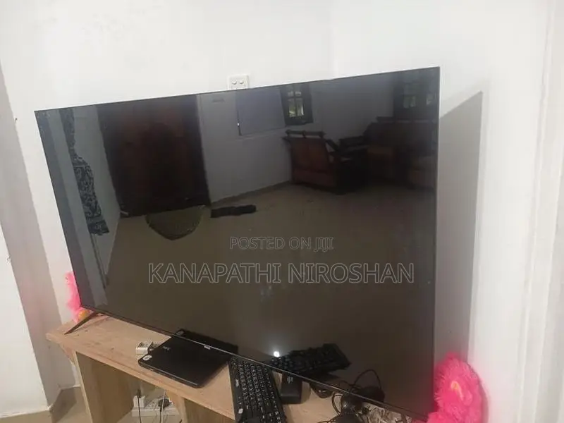 UHD 4K 65" TV
