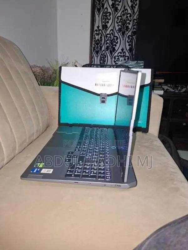 Lenovo LOQ