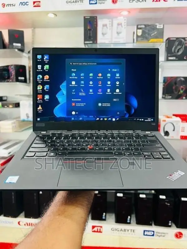 Laptop 14" FHD|i5 8th GEN|Lenovo ThinkPad T490|8GB RAM|256GB NVME|Wi-F