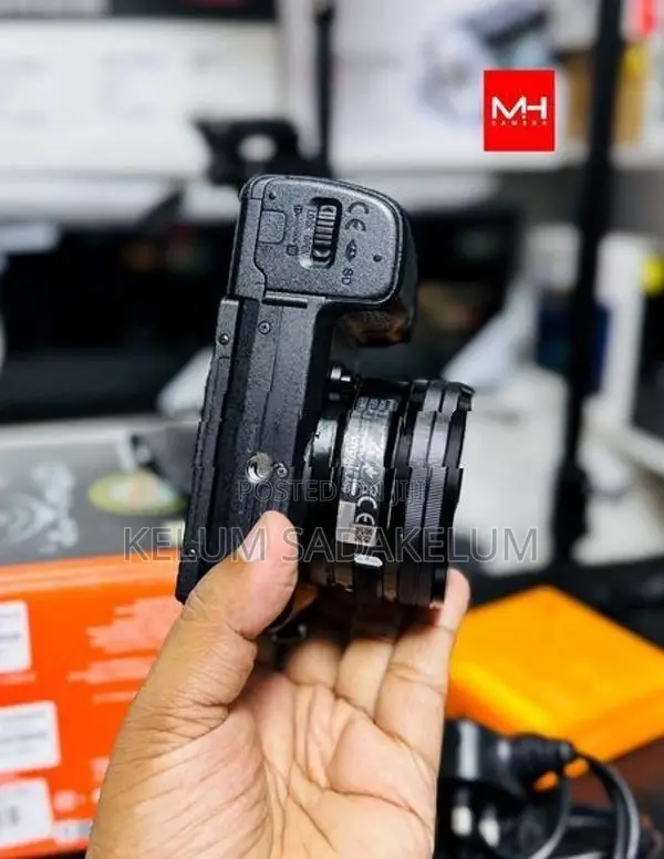 Sony Alpha A6300 4K Mirrorless Camera Full Set