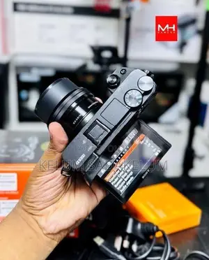 Sony Alpha A6300 4K Mirrorless Camera Full Set