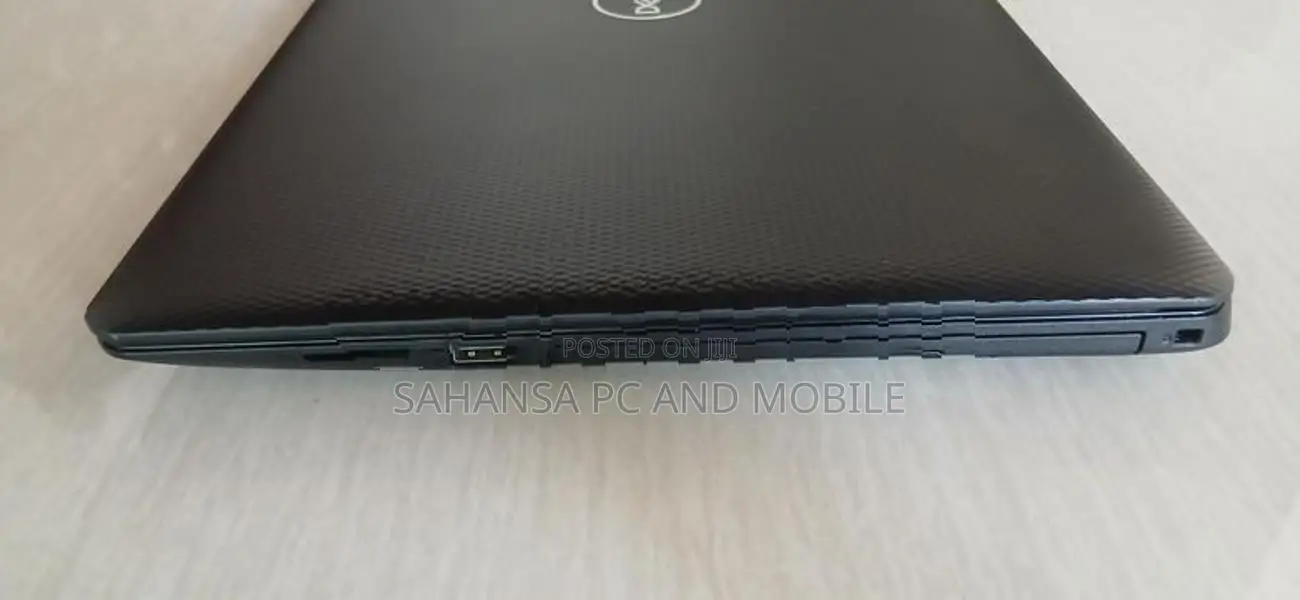 Dell i5 1.60Ghz 08th Gen 08GB/256GB+500GB Laptop