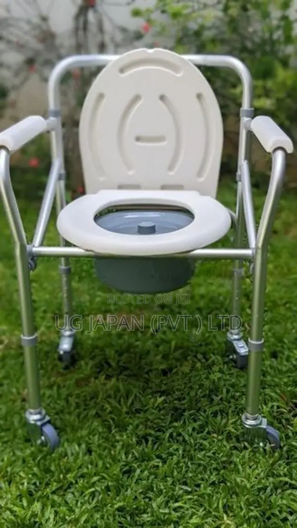 Commode Chair with Wheel - Foldable