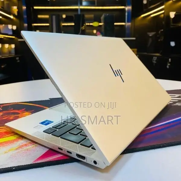 HP EliteBook 830 G8 – i5 11th Gen