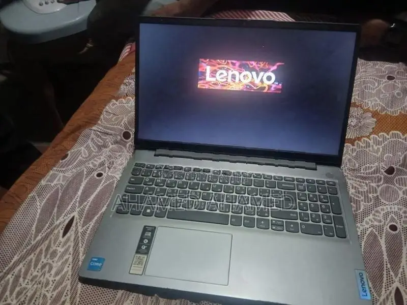 Lenovo Laptop 11th Gen Intel core(tm) is 111SG4 3.00 Gth