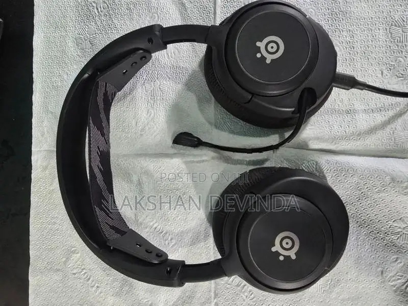 Steel Series Arctis Nova 3 Gaming Headset