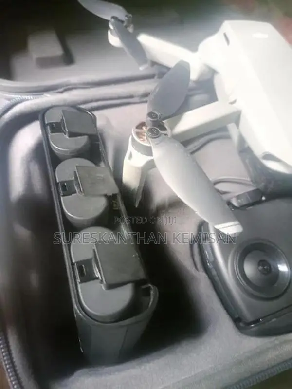 DJI Mavic Mini Combo Drone