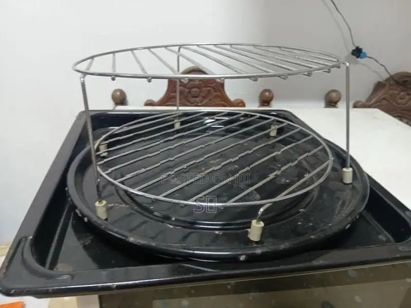 Microwave Oven