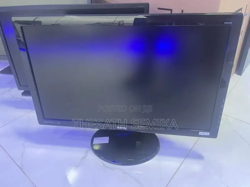 22 Inch Monitor
