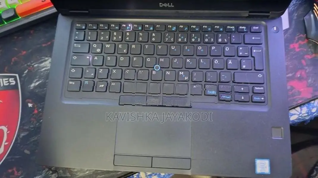 Core I5 vPRO 7th GEN 8GB RAM 256GB SSD (Display Touch)