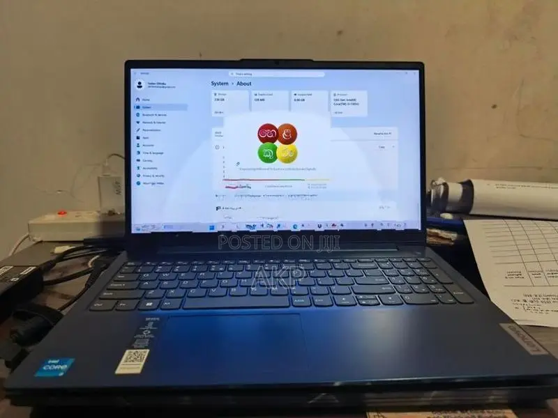 Lenovo Idea Pad Slim 3