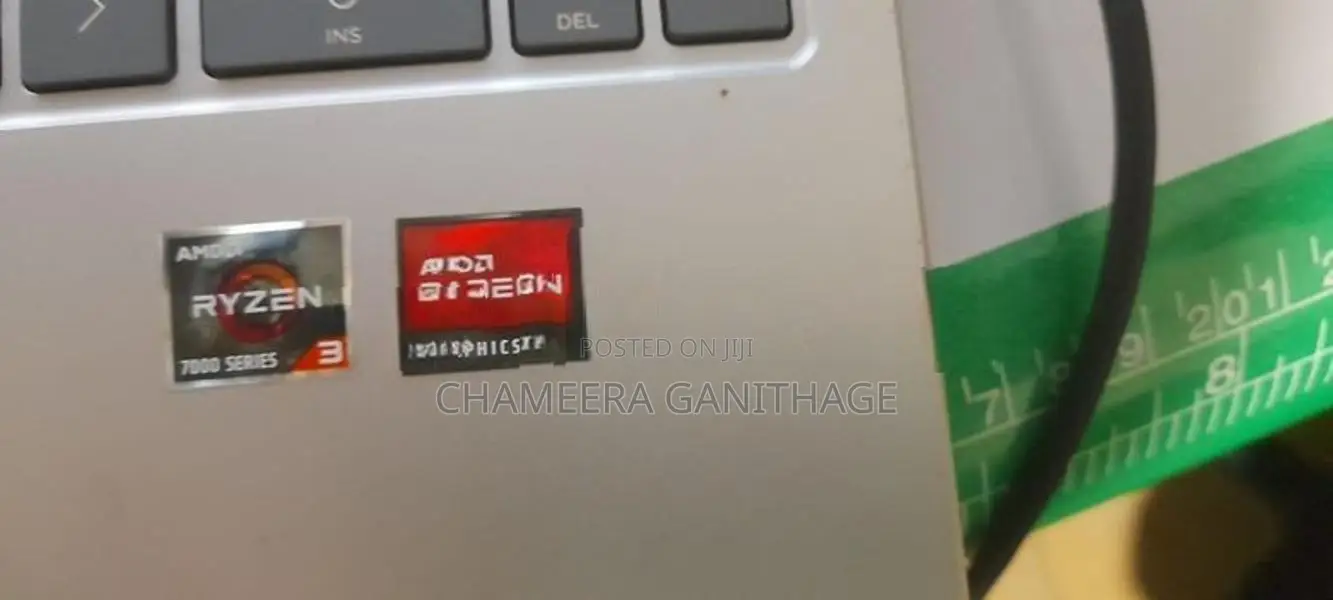 HP AMD Ryzen 3 Laptop