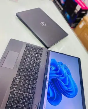 Intel Core I5 8TH GEN / 8GB RAM 256GB NVME SSD Used Laptop