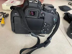 Canon 800D Camera