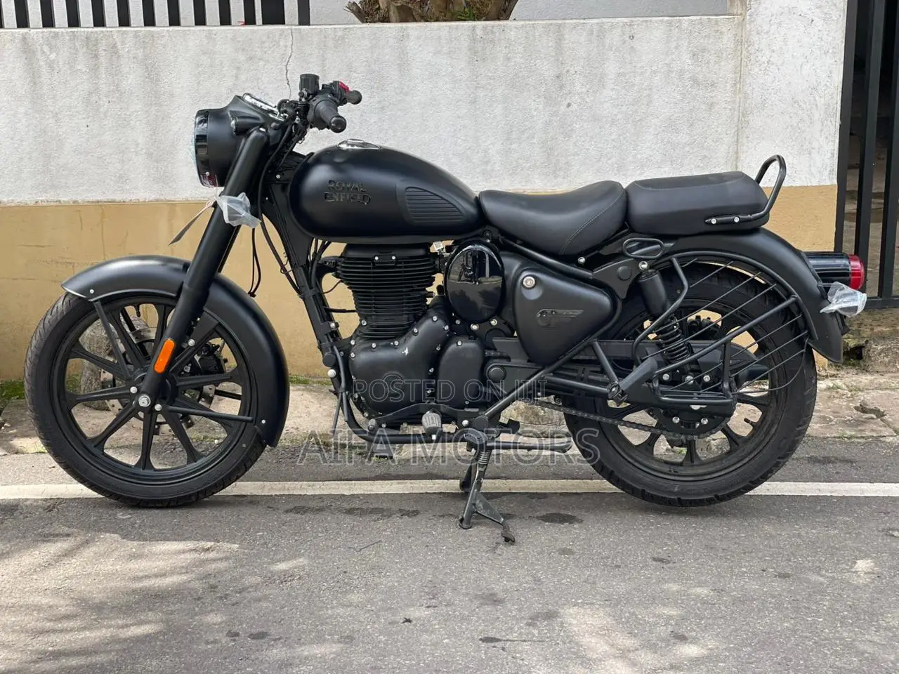 New Royal Enfield Classic 350 2026 Black