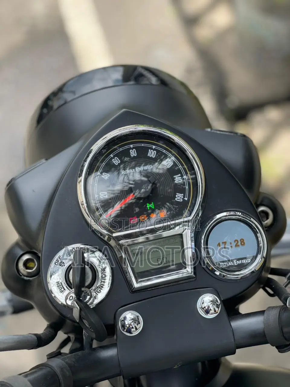 New Royal Enfield Classic 350 2026 Black