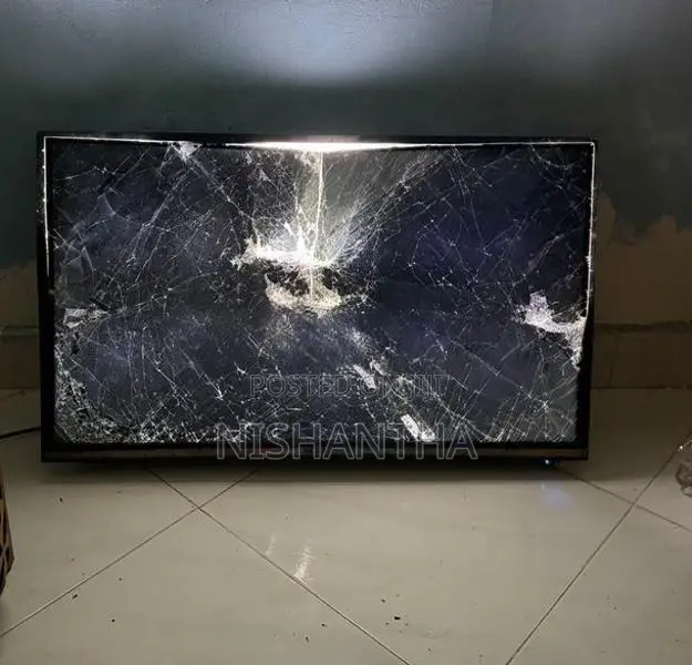 Damro Flat Tv 32 Inches for Parts