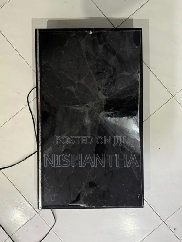 Damro Flat Tv 32 Inches for Parts