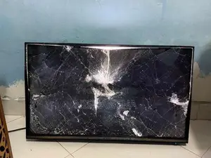 Damro Flat Tv 32 Inches for Parts