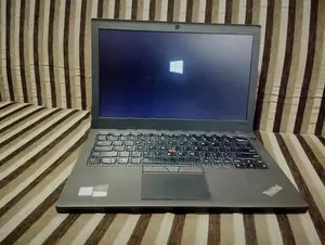 Lenova Think Pad×260 Laptop