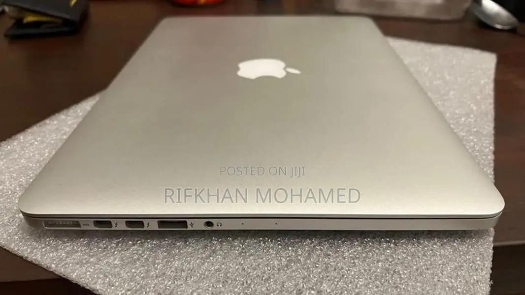 Apple MacBook Pro 13-inch