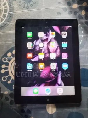 Apple iPad (Used)