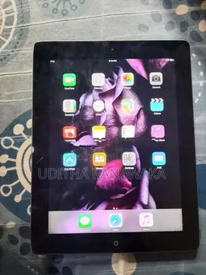 Apple iPad (Used)