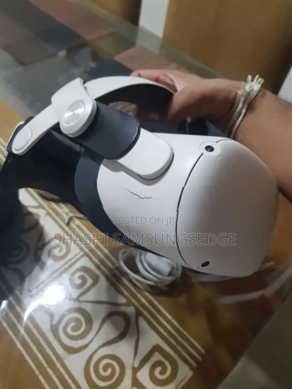 Oculus Quest 2 Vr Set
