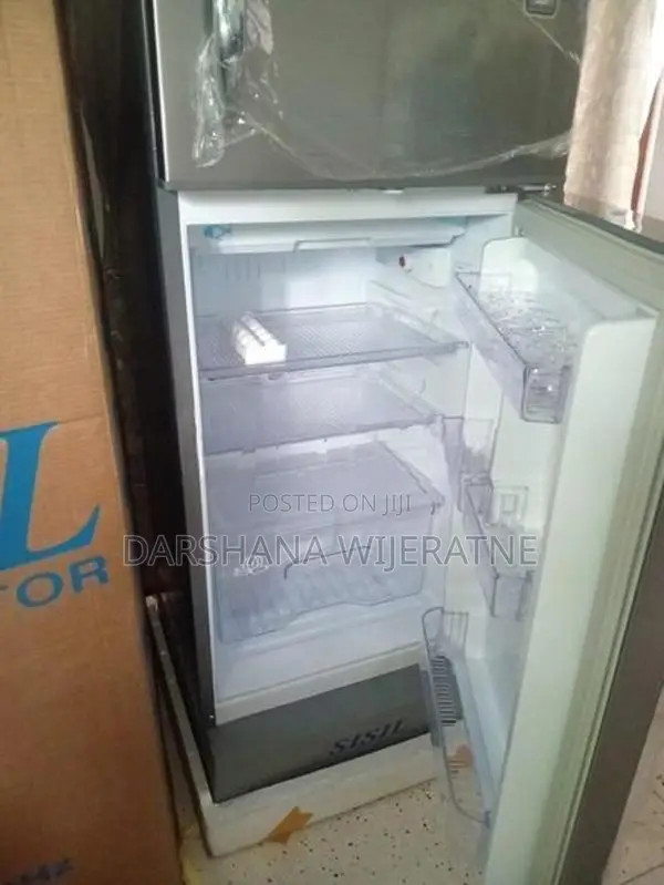 Sisil Fridge