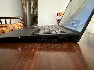 Asus Expert Book B1500 Series