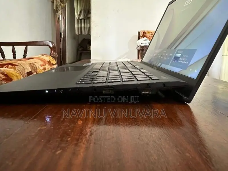 Asus Expert Book B1500 Series