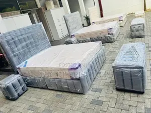 Divan Bed with Mattress