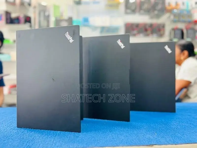 Laptop i7 7th GEN|8GB RAM|256GB NVME|Lenovo ThinkPad T470S|14"|Wi-Fi