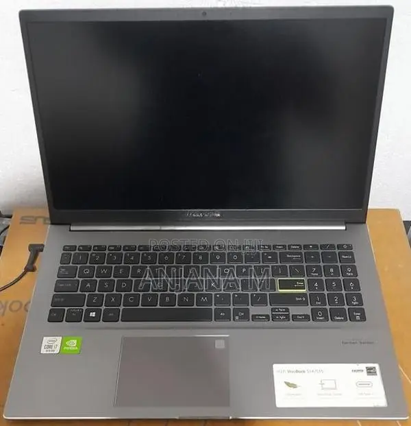 Asus Vivobook Laptop