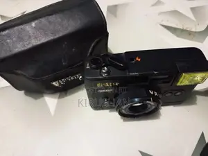 Vintage Vivitar 35EF Compact Camera