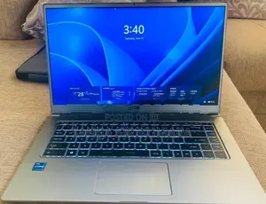 MSI Modern 15 A11M Laptop
