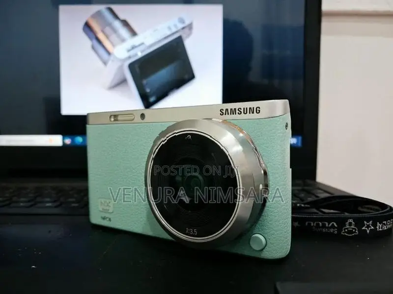 Samsung Nx Mini Lens Camera