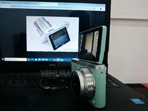 Samsung Nx Mini Lens Camera