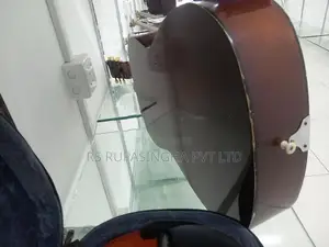 Box Guitar