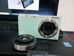 Samsung Nx Mini Lens Camera