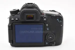 Canon EOS 70D with Double Zoom Kit (Shutter Count 600 Only)
