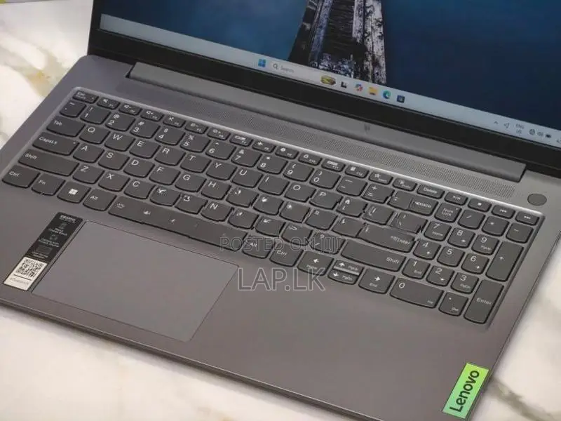 Lenovo Ideapad Slim 3 15IAH8 Core i5 12450H–12th GEN 8GB RAM 512GB NVM