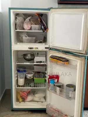 Refrigerator LG