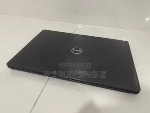 Latitude 5300 Laptop