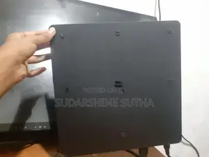 PS4 Slim Edition Console