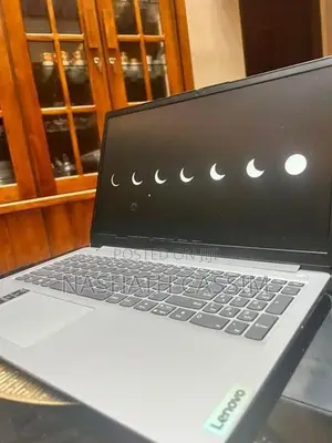 Lenovo IdeaPad 1 Ryzen 5 | 16GB RAM 2GB Graphic 512GB SSD 15.6"